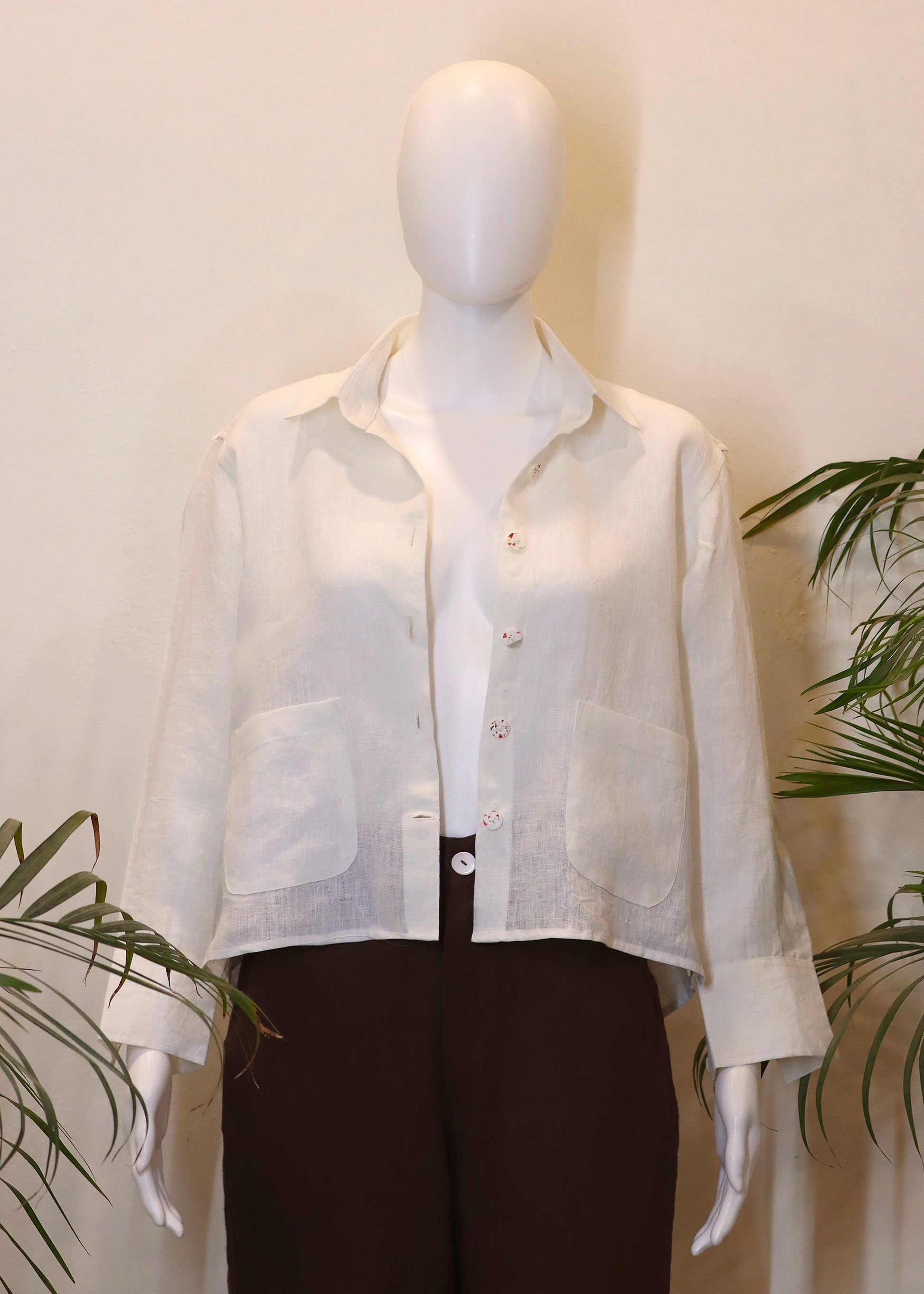 BOXY-FIT SHIRT (100% Linen)