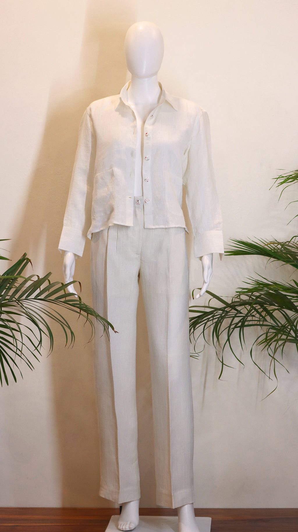 BOXY-FIT SHIRT (100% Linen)