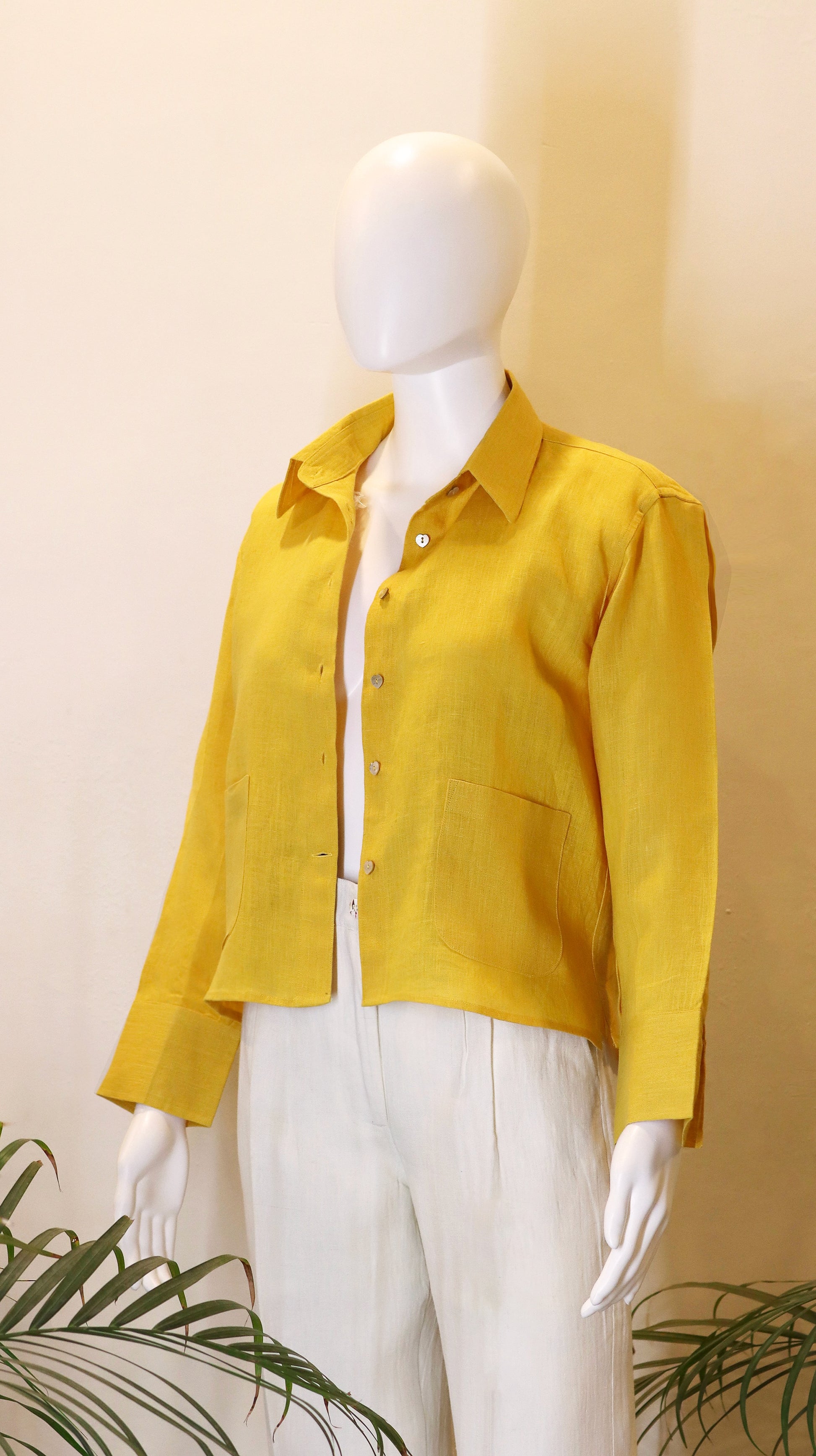 BOXY-FIT SHIRT (100% Linen)