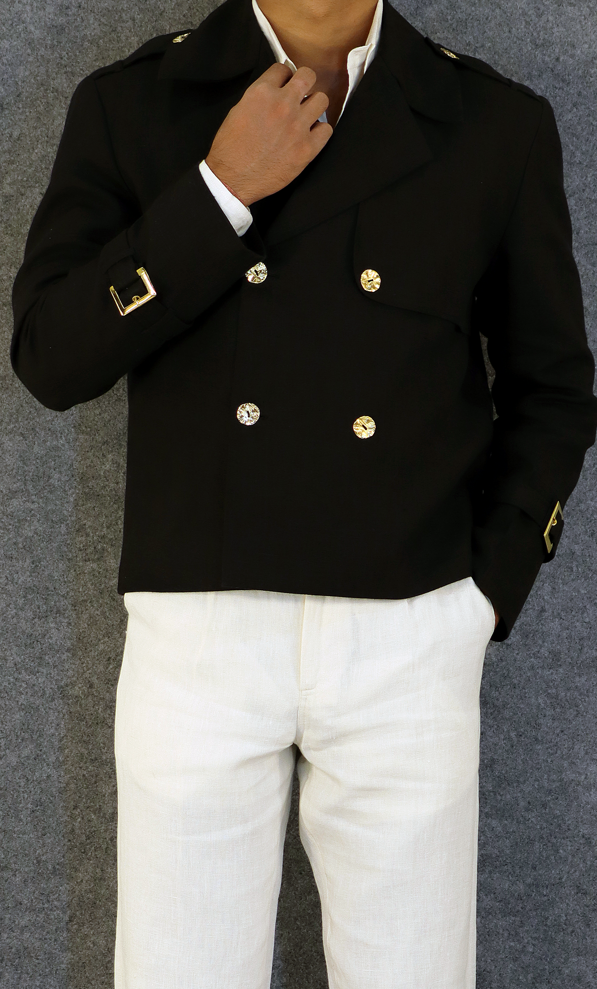 CROPPED DOUBLE BREASTED JACKET (100% Linen)