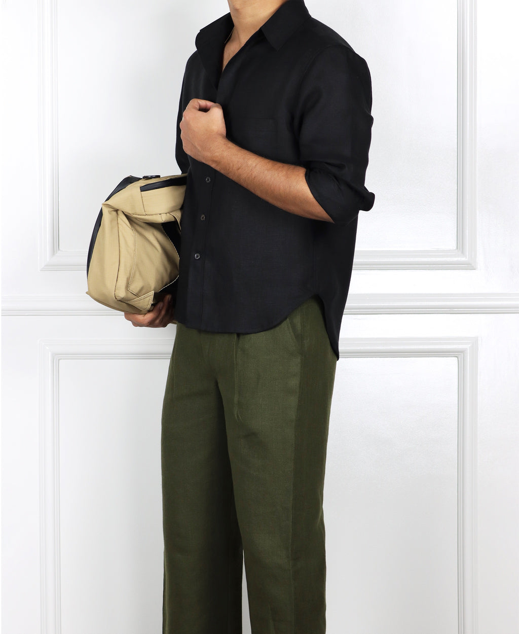 Black Cropped Linen Shirt